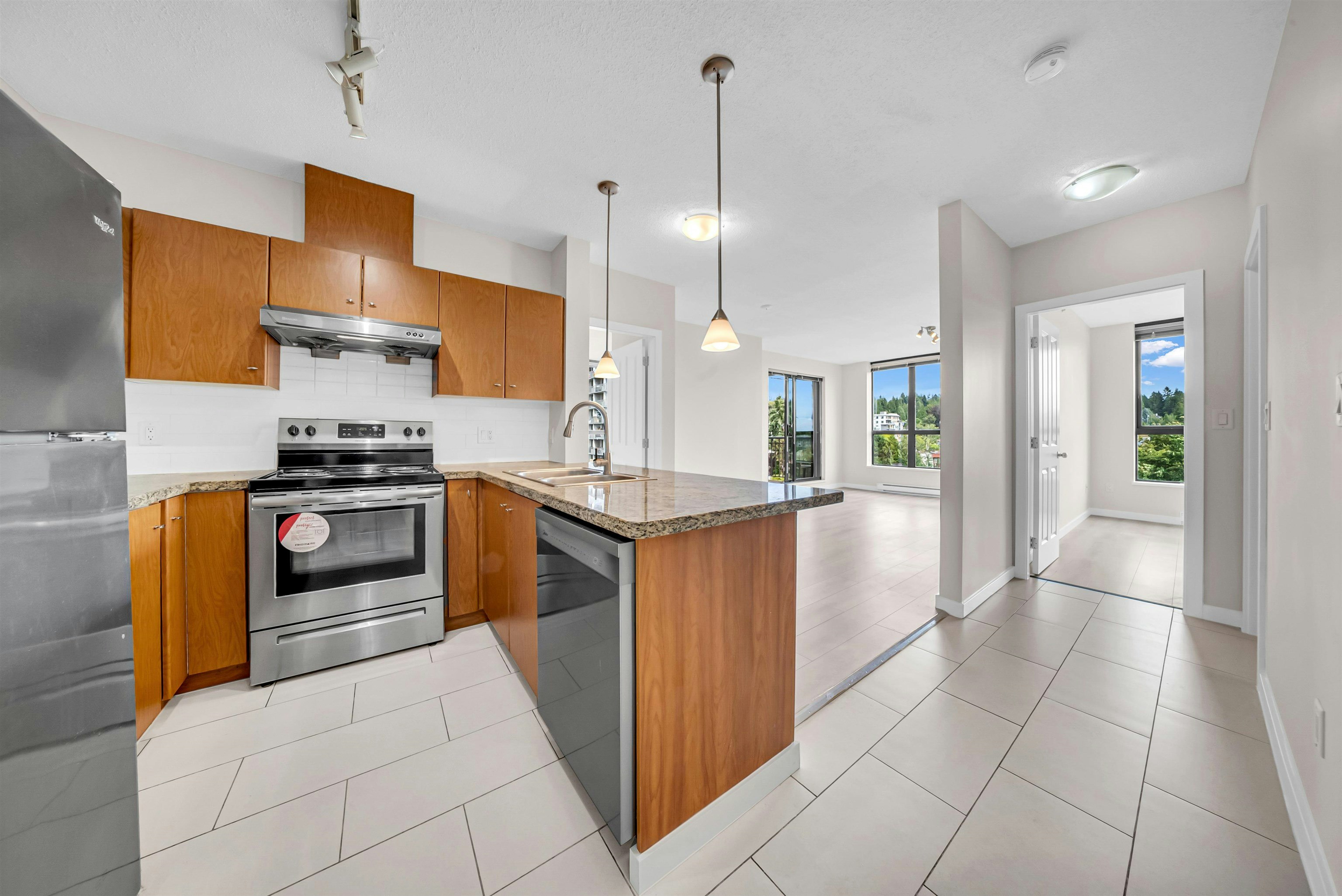 1104-511 Rochester Avenue - 3