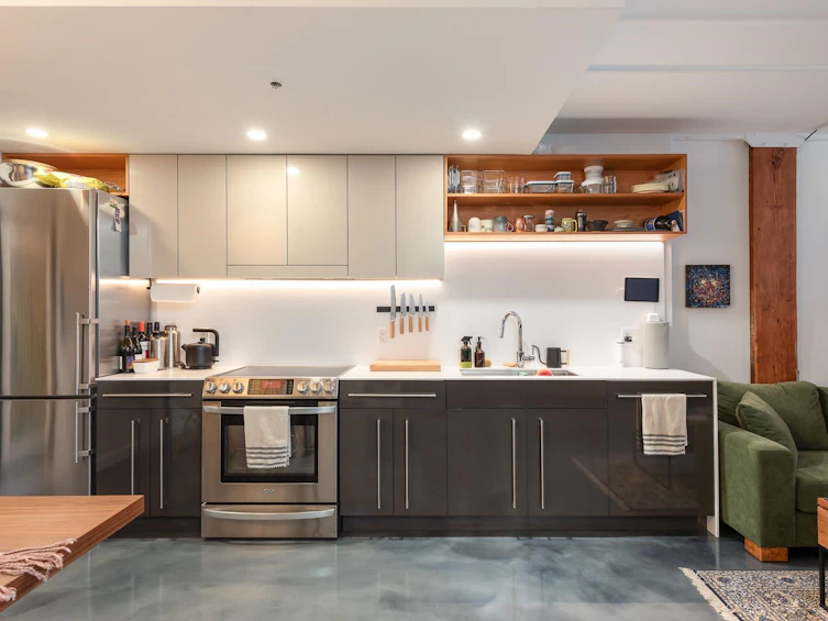 L2-2556 E Hastings Street, Vancouver, BC, V5K 1Z3 - 8
