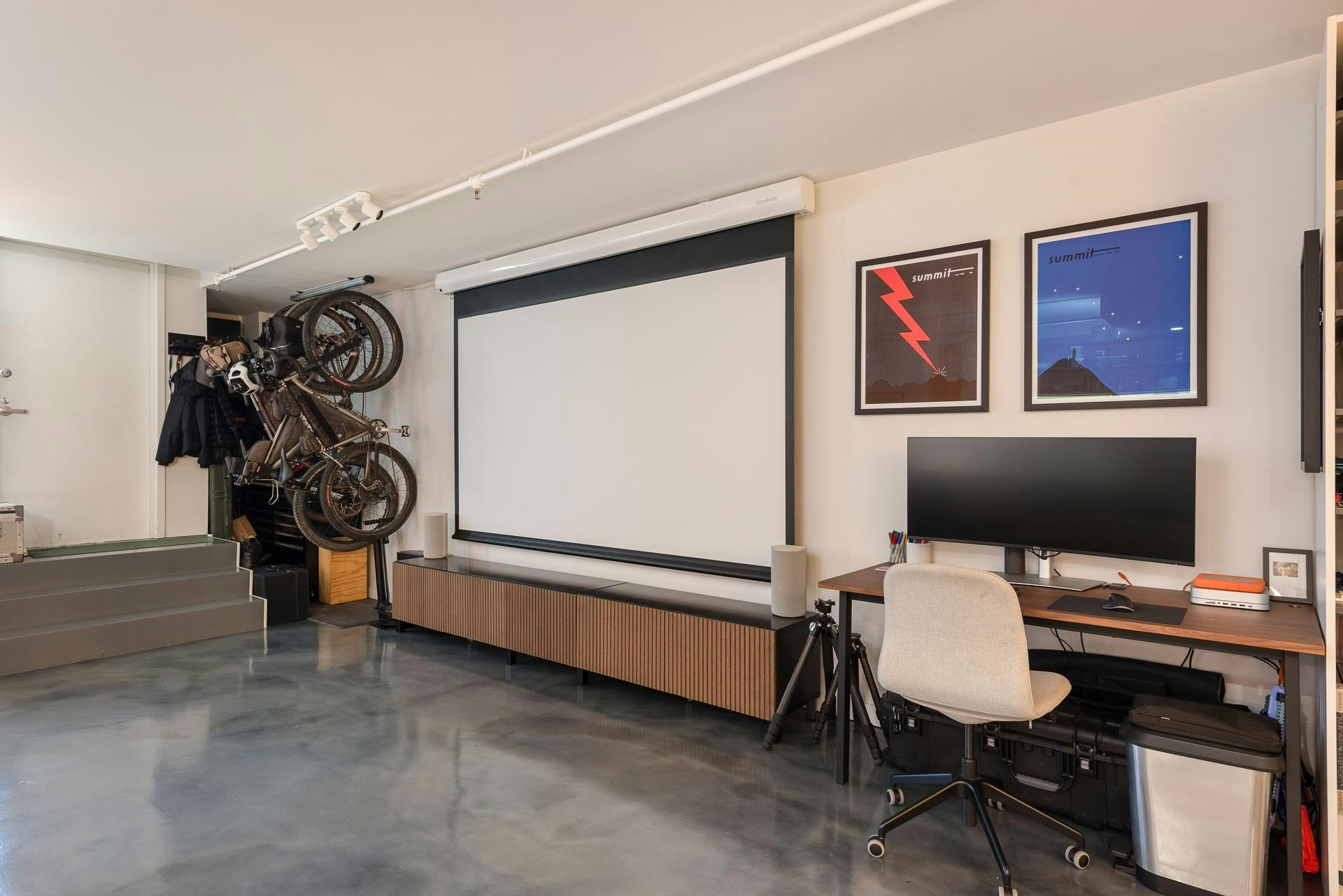 L2-2556 E Hastings Street, Vancouver, BC, V5K 1Z3 - 13