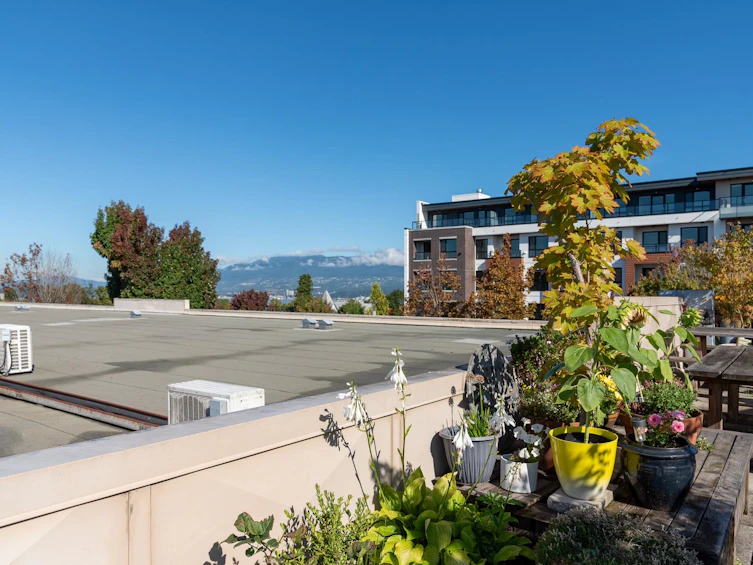 L2-2556 E Hastings Street, Vancouver, BC, V5K 1Z3 - 18