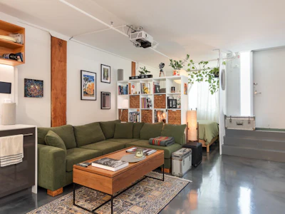 L2-2556 E Hastings Street - 5