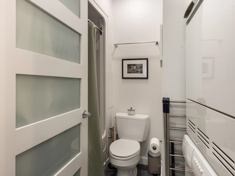 L2-2556 E Hastings Street, Vancouver, BC, V5K 1Z3 - 16
