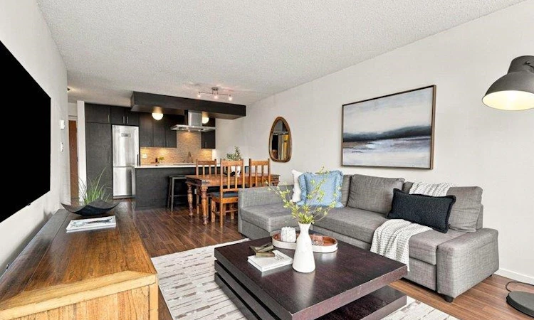 608-1330 Hornby Street