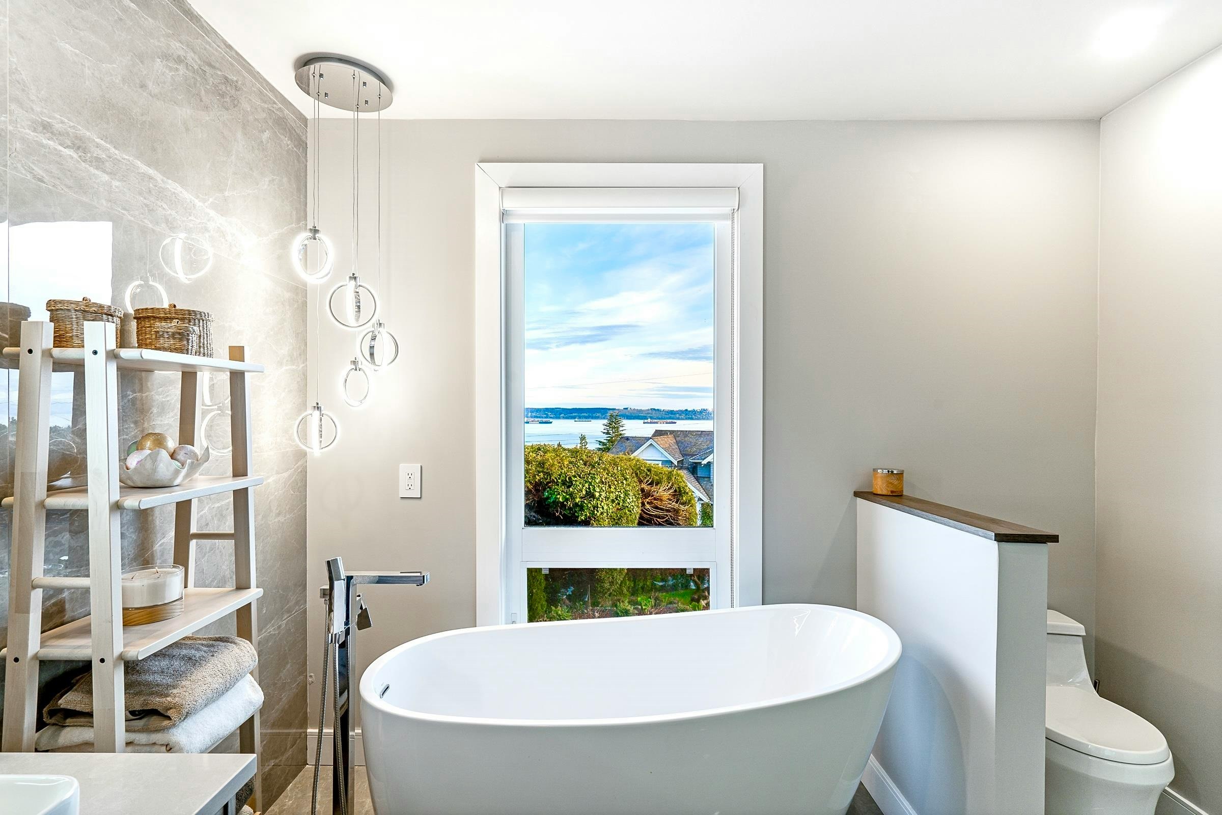 4125 Burkehill Place, West Vancouver, BC, V7V 3M8 - 24