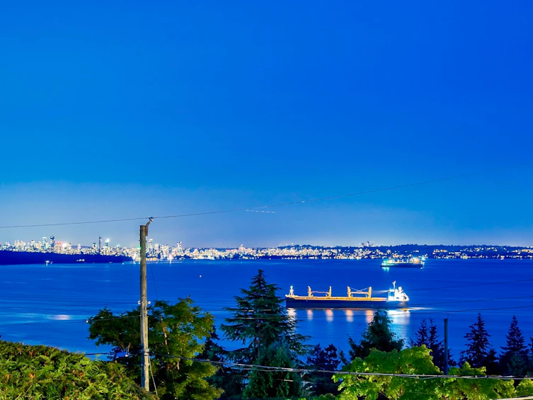 4125 Burkehill Place, West Vancouver, BC, V7V 3M8 - 2