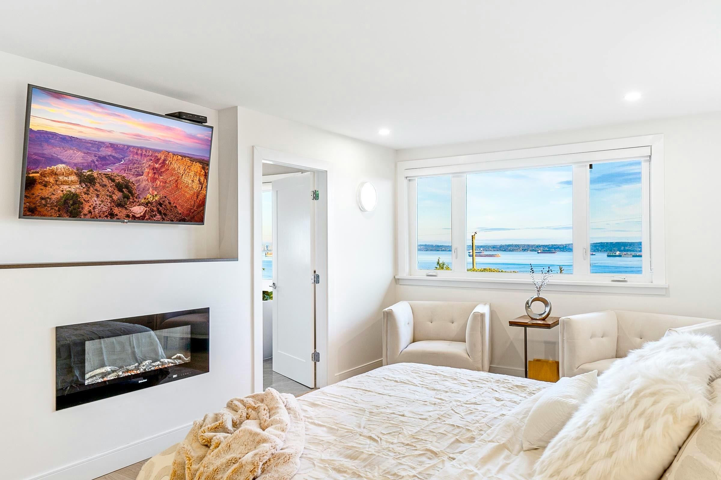 4125 Burkehill Place, West Vancouver, BC, V7V 3M8 - 23