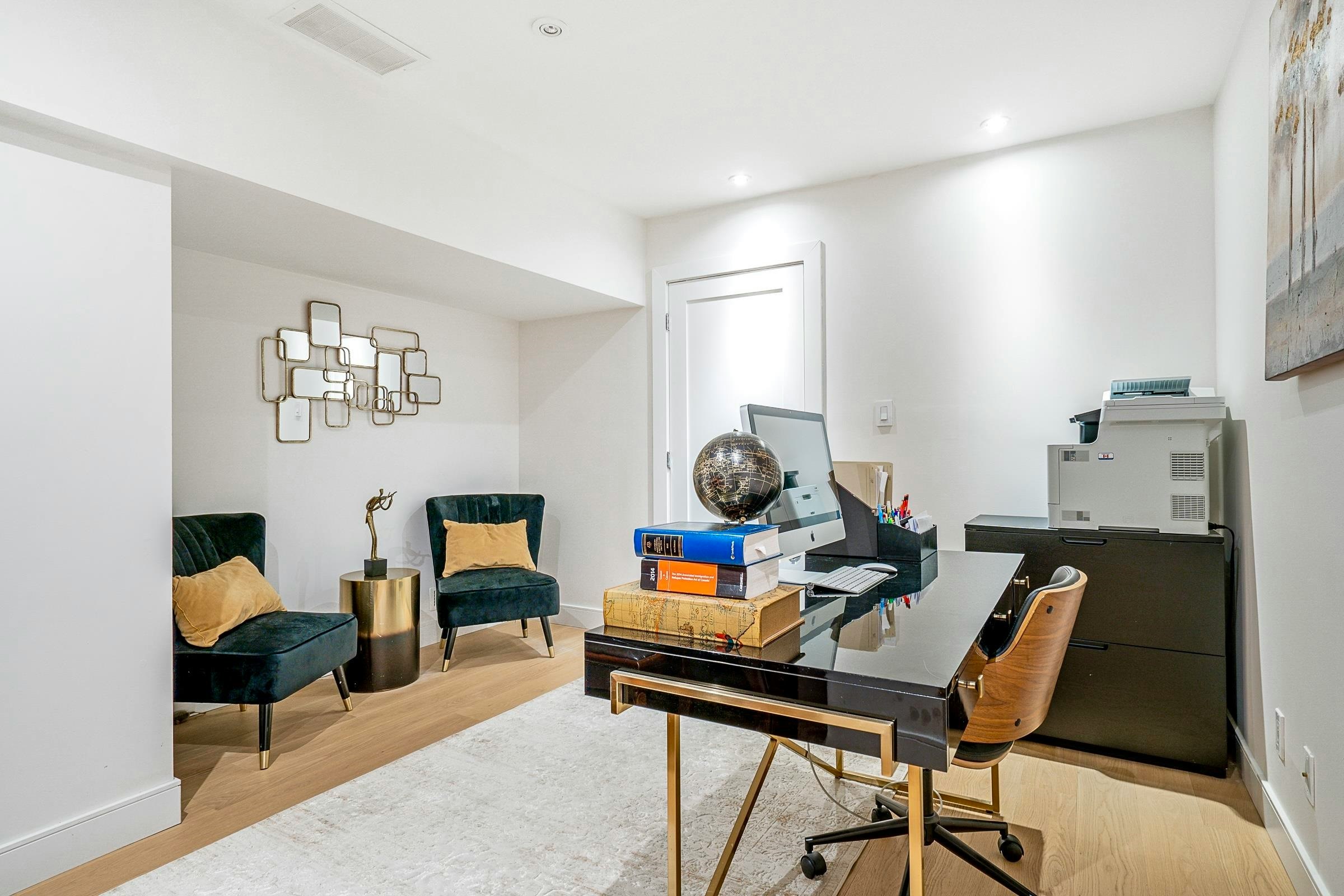 4125 Burkehill Place, West Vancouver, BC, V7V 3M8 - 37