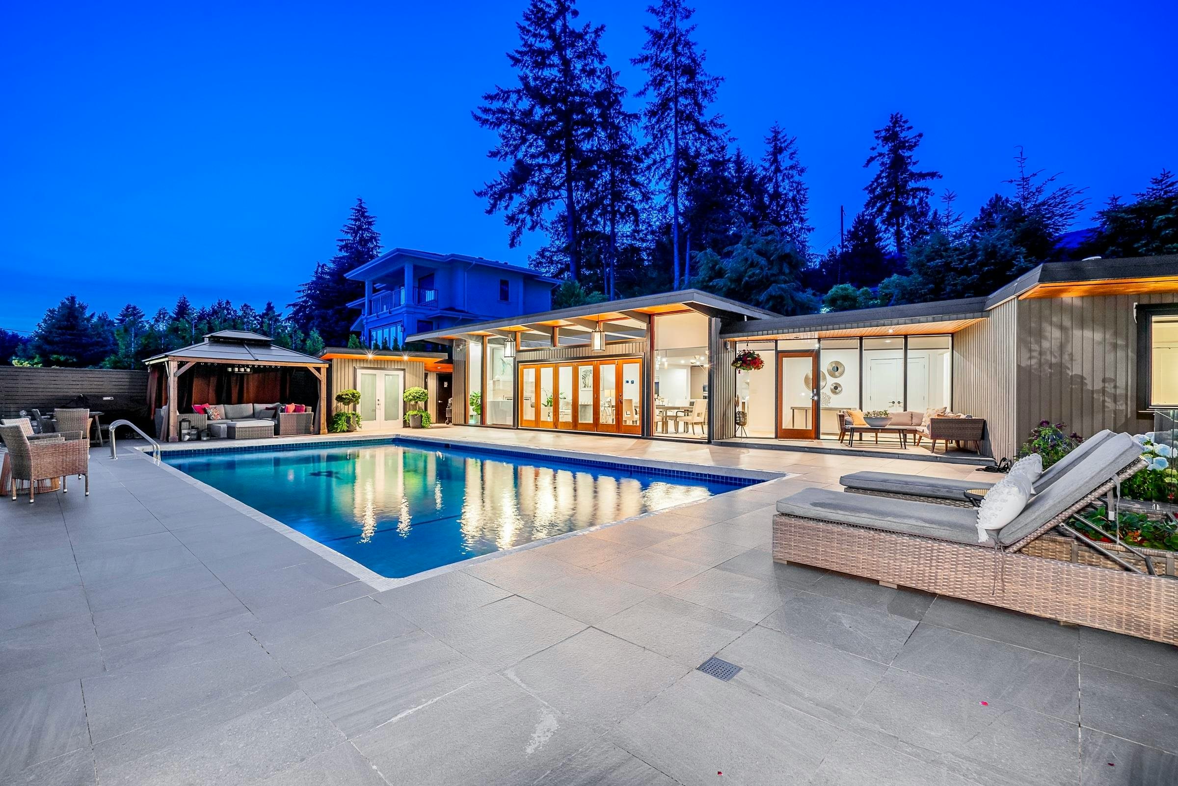 4125 Burkehill Place, West Vancouver, BC, V7V 3M8