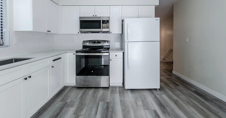 Upper Level-1220 Nestor Street, Coquitlam, BC, V3E 1H6 - 6