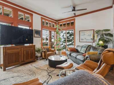 23-2324 Taluswood Place - 3