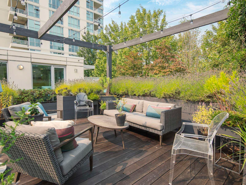 306 - 125 Milross Avenue, Vancouver BC V6A 0A1