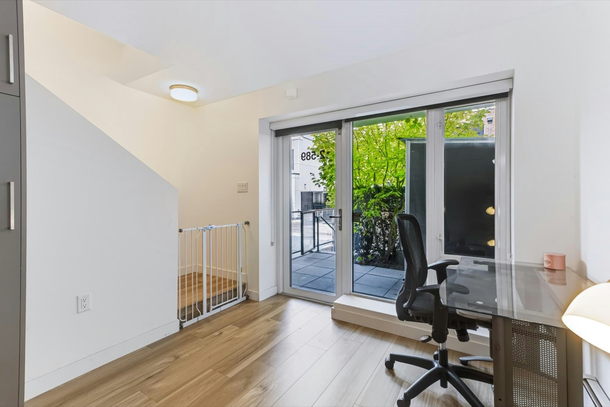 2-589 W King Edward Avenue, Vancouver, BC, V5Z 2C4