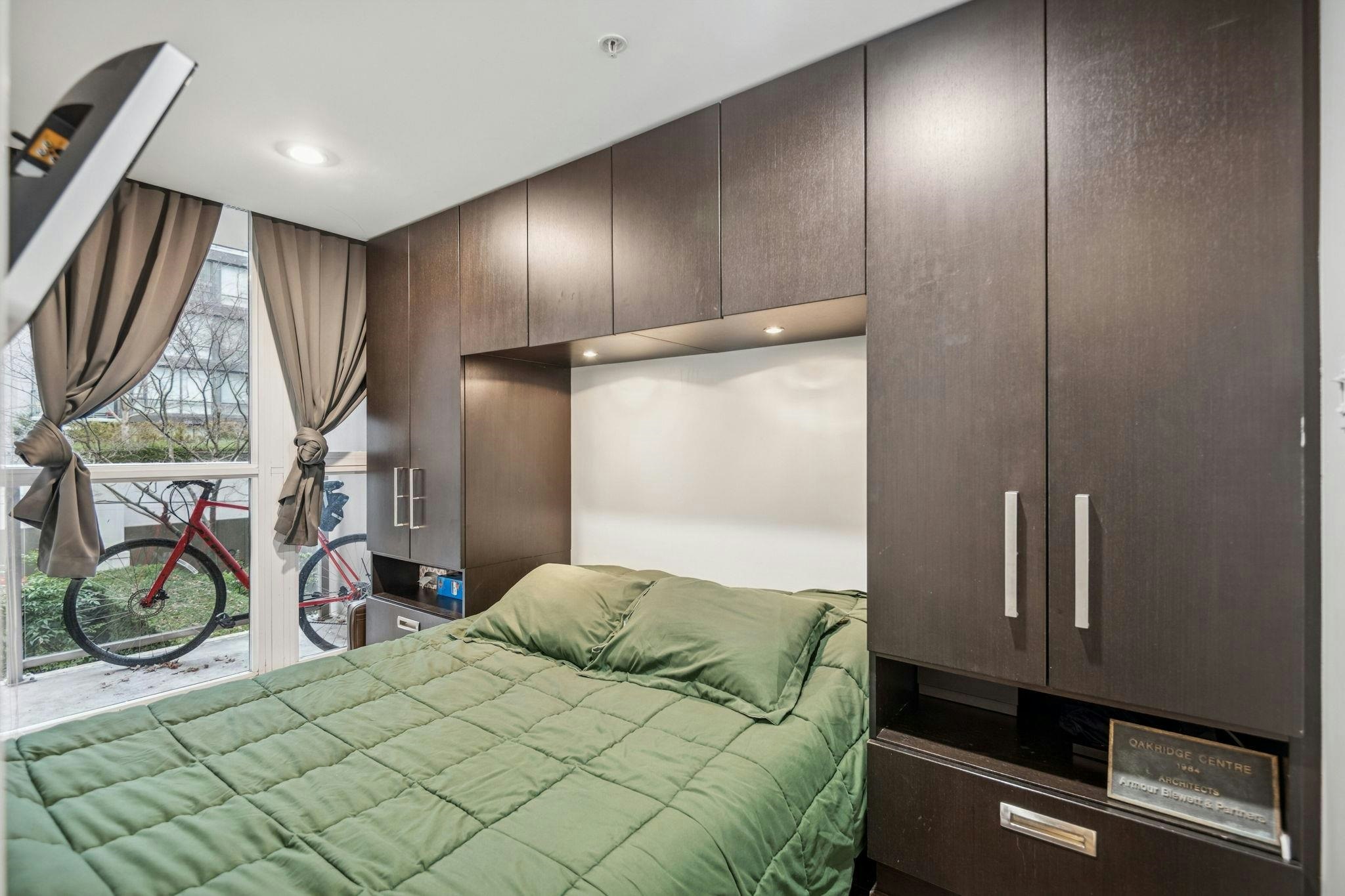 301-1055 Richards Street, Vancouver, BC, V6B 0C2 - 11