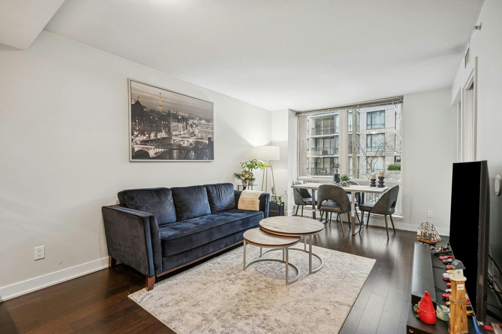 301-1055 Richards Street, Vancouver, BC, V6B 0C2 - 8