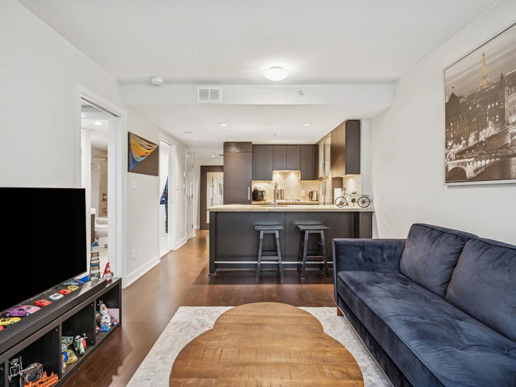 301-1055 Richards Street, Vancouver, BC, V6B 0C2 - 6