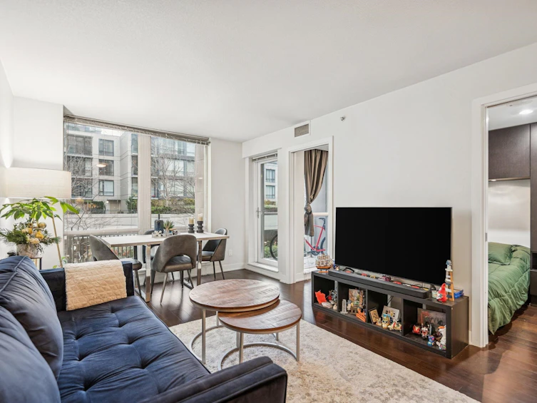 301-1055 Richards Street, Vancouver, BC, V6B 0C2 - 9