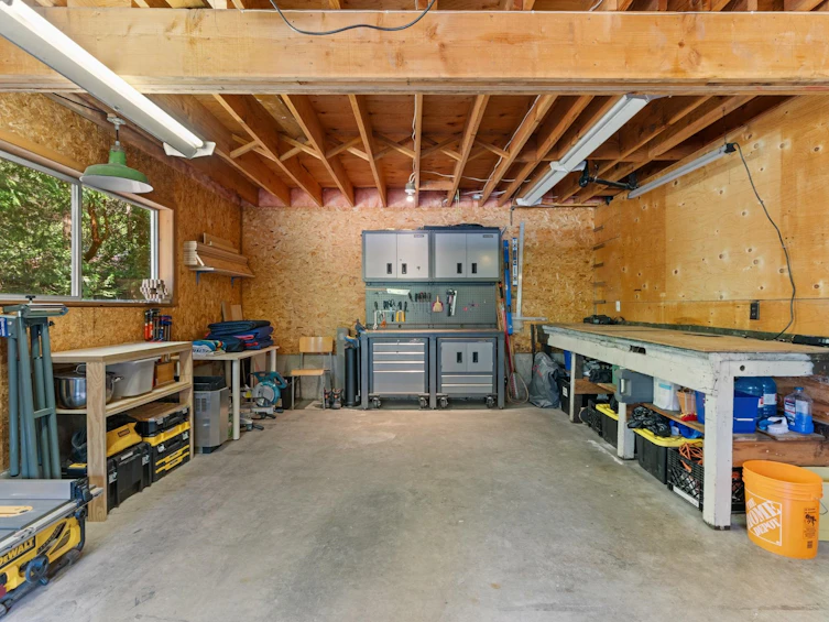 8044 Dogwood Drive, Halfmoon Bay, BC, V7Z 1A7 - 28