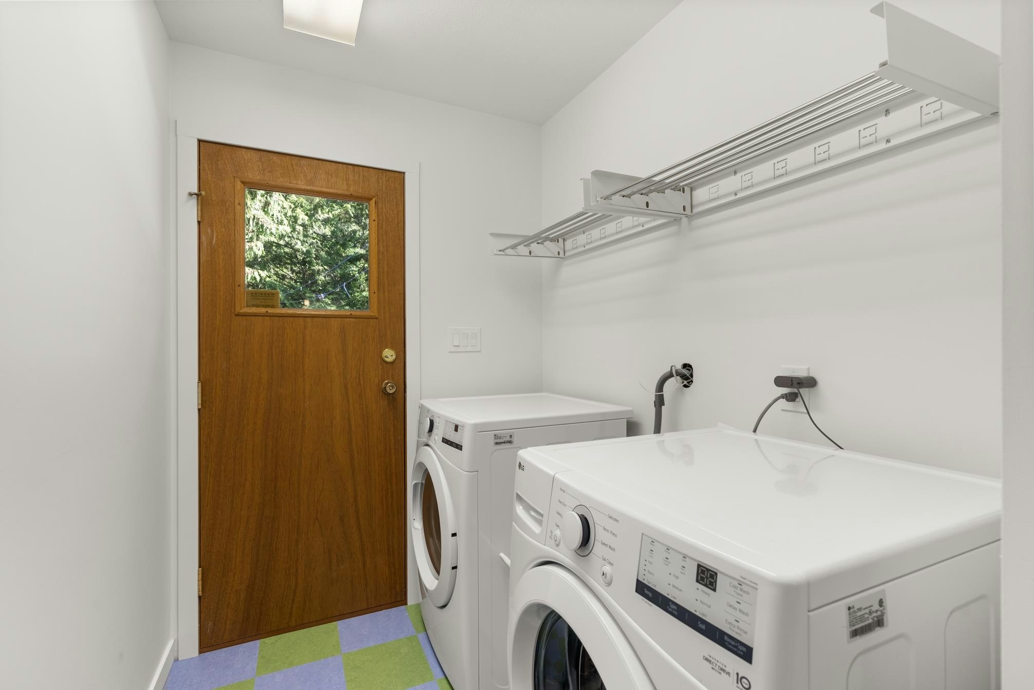 8044 Dogwood Drive, Halfmoon Bay, BC, V7Z 1A7 - 23