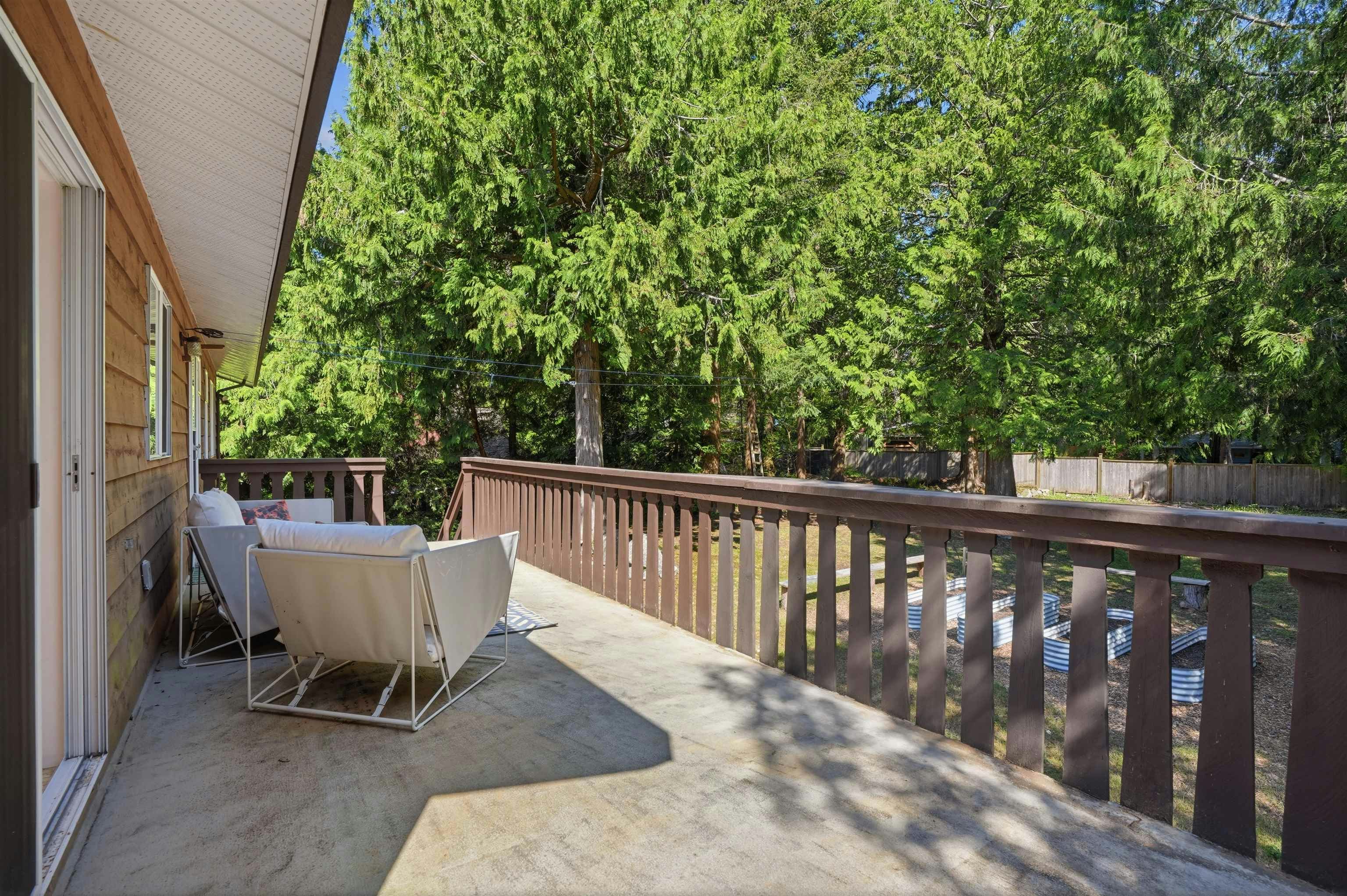 8044 Dogwood Drive, Halfmoon Bay, BC, V7Z 1A7 - 31
