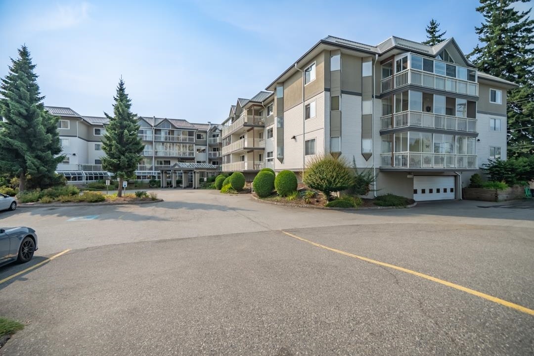 215-31930 Old Yale Road, Abbotsford, BC, V2T 2C7