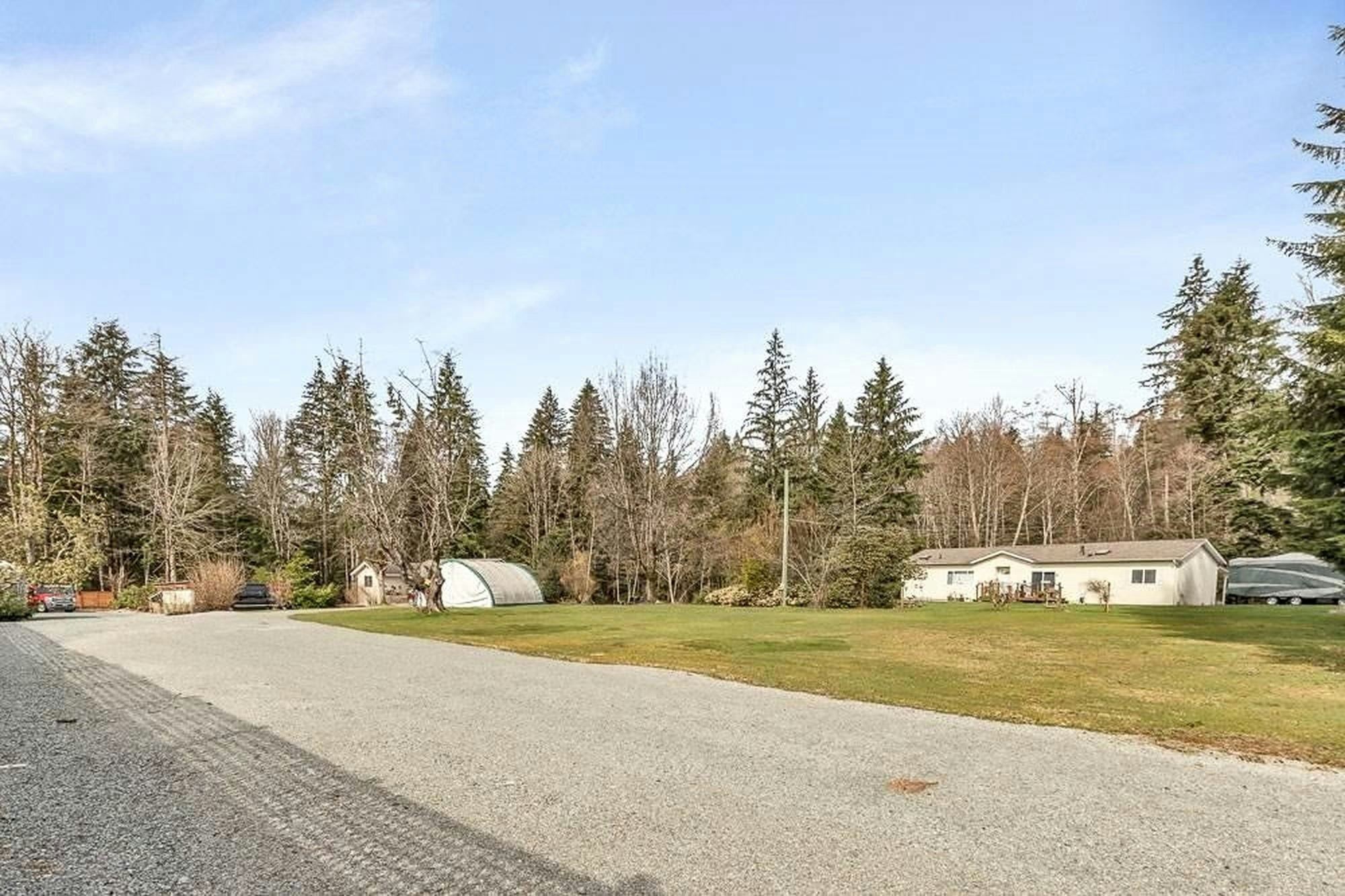 12954 Mill Street, Maple Ridge, BC, V4R 2R8 - 9