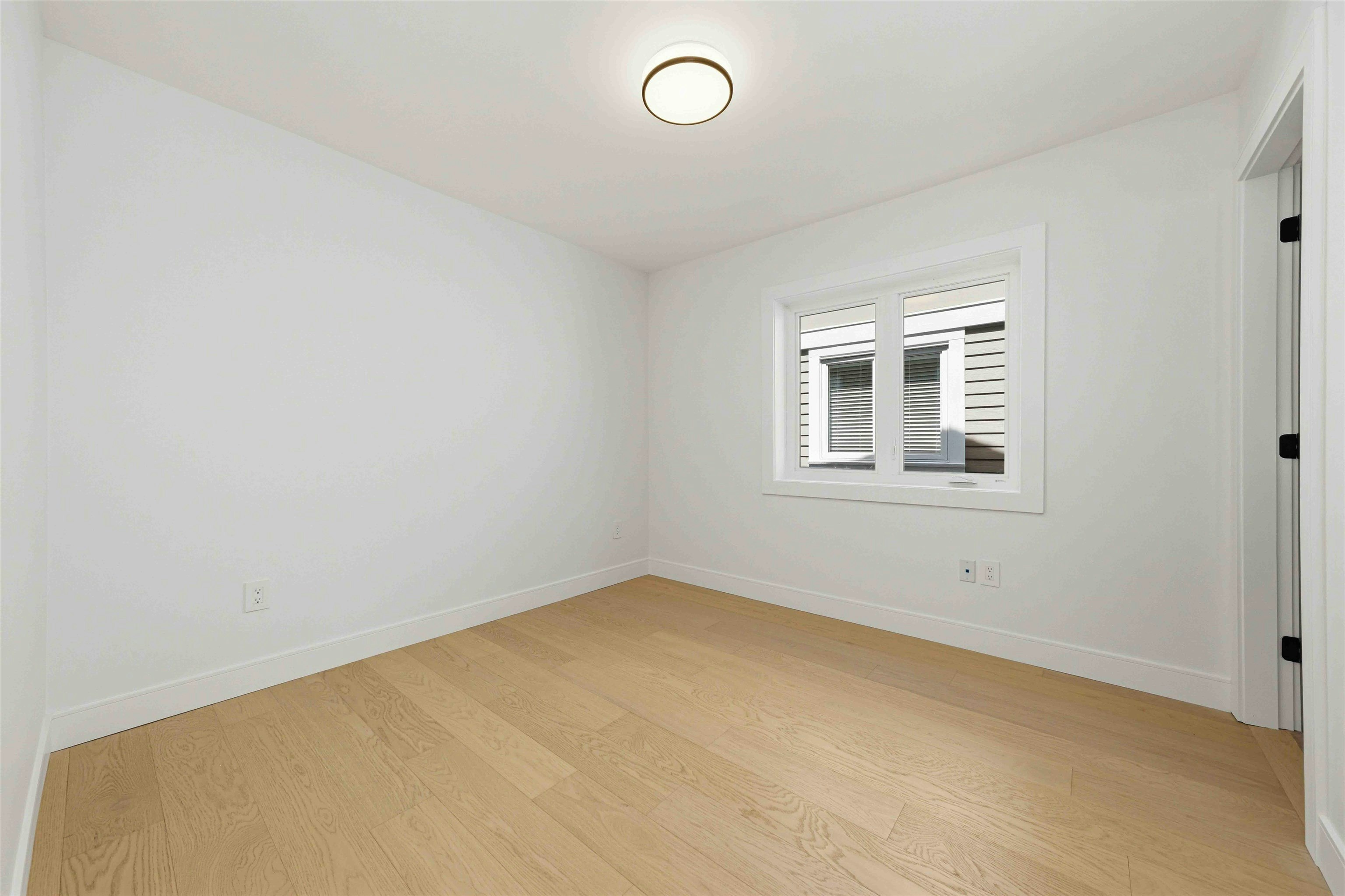 12260 English Avenue, Richmond, BC, V7E 6S8 - 32