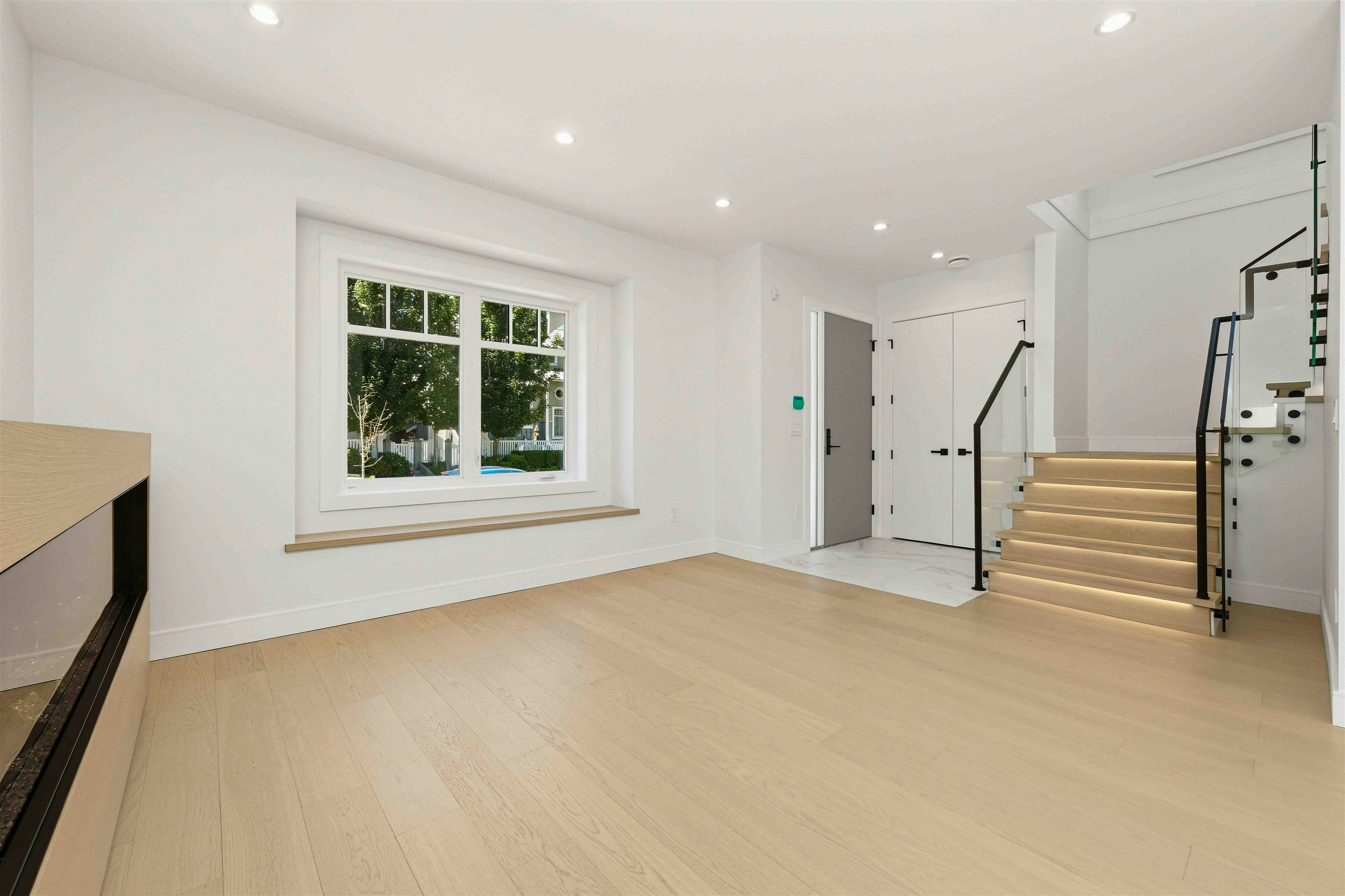12260 English Avenue - 5