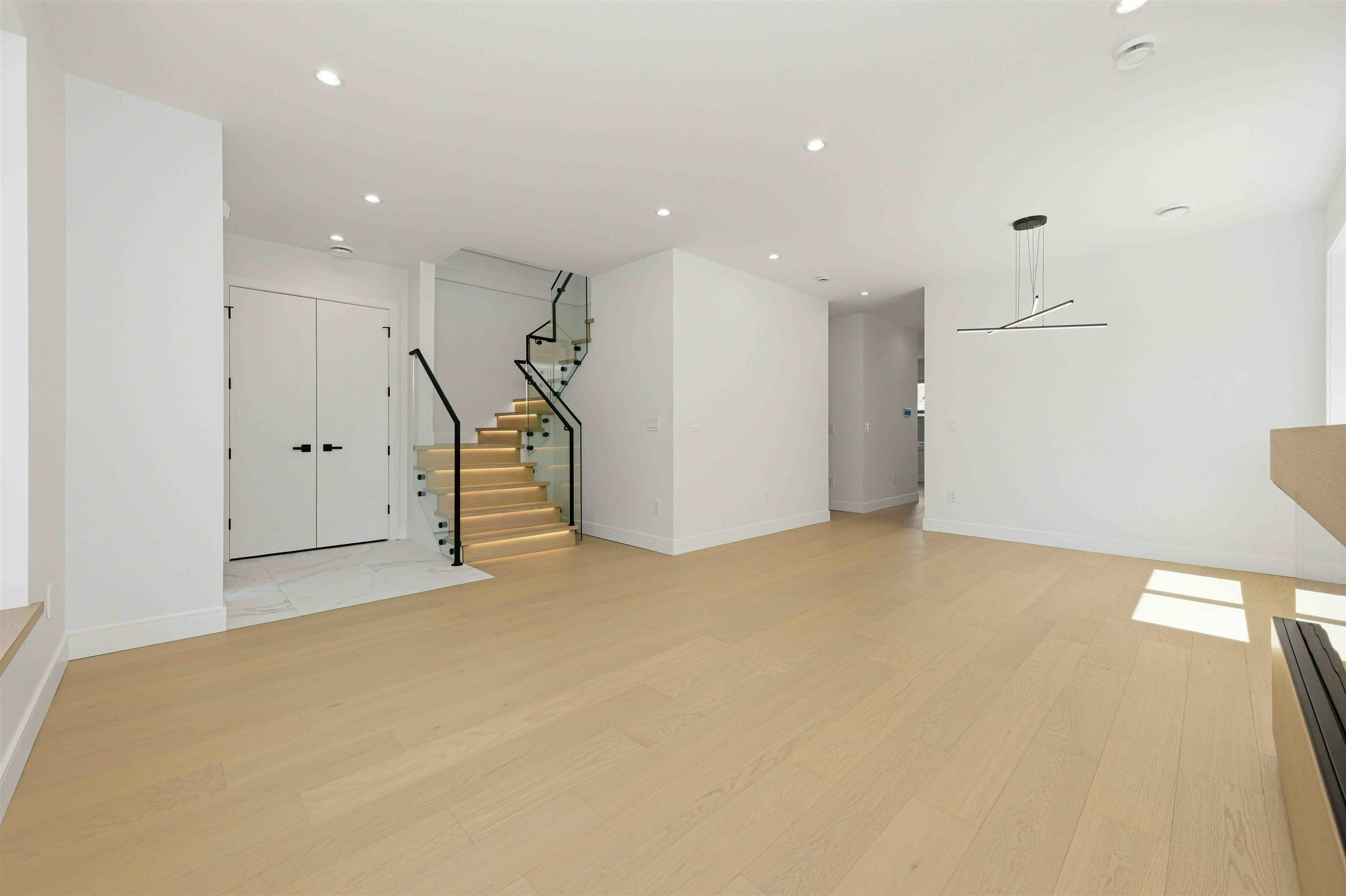 12260 English Avenue - 4