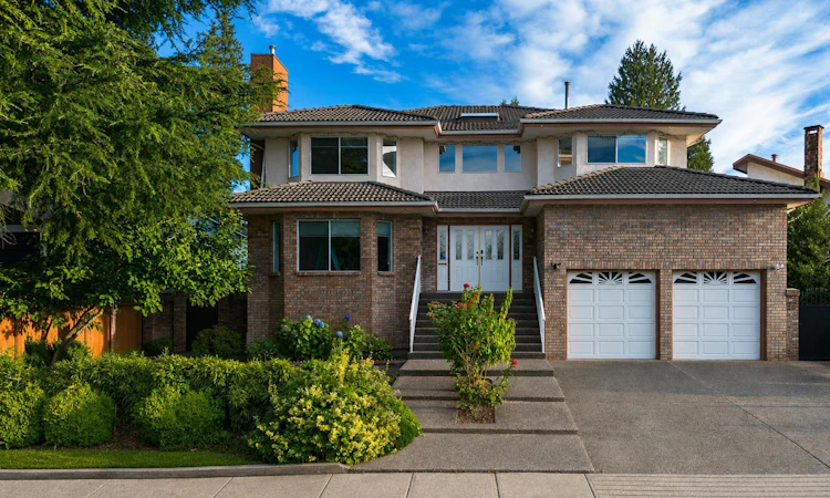 963 Merritt Street