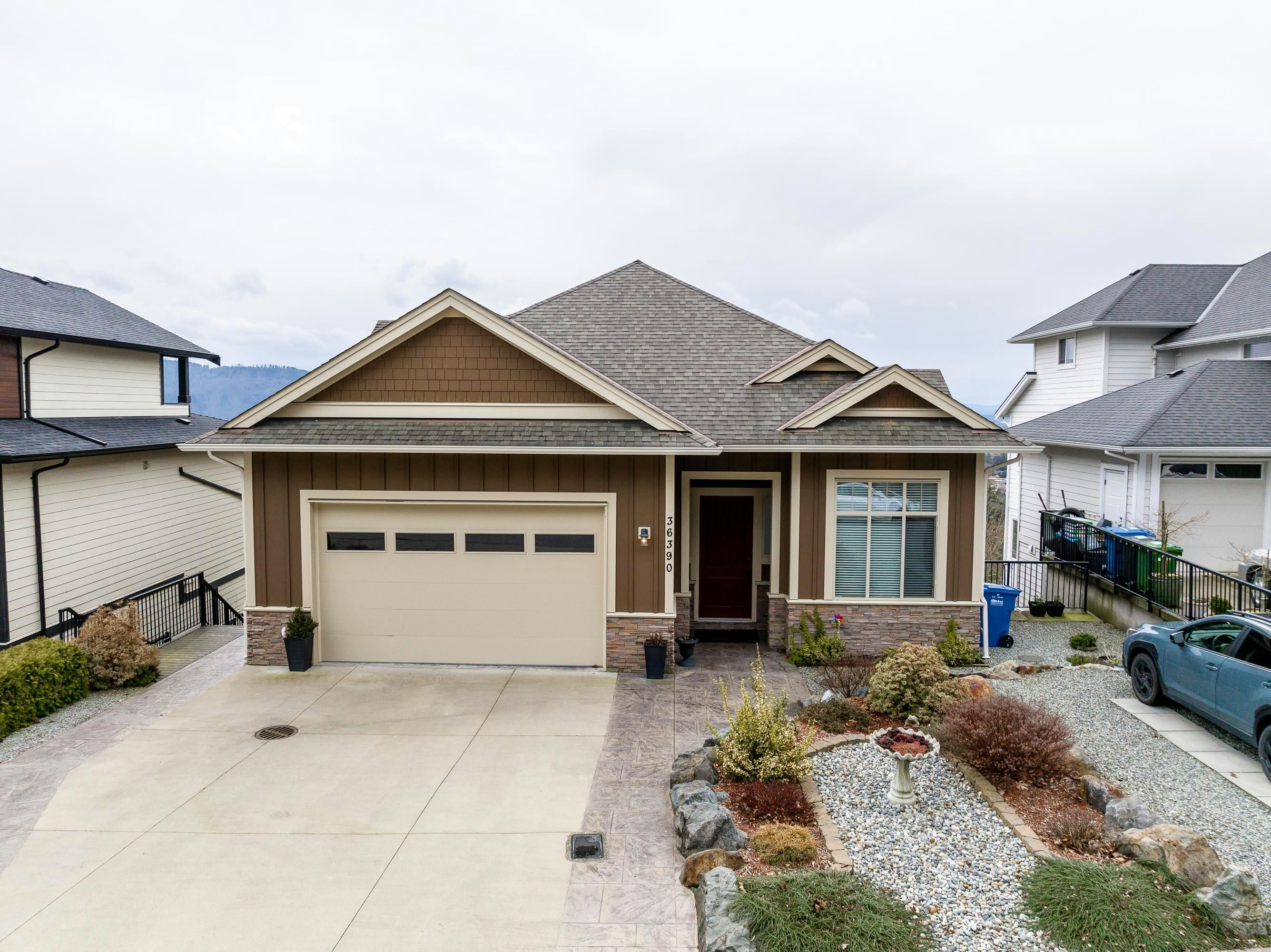 36390 Epworth Court, Abbotsford, BC, V3G 0B2