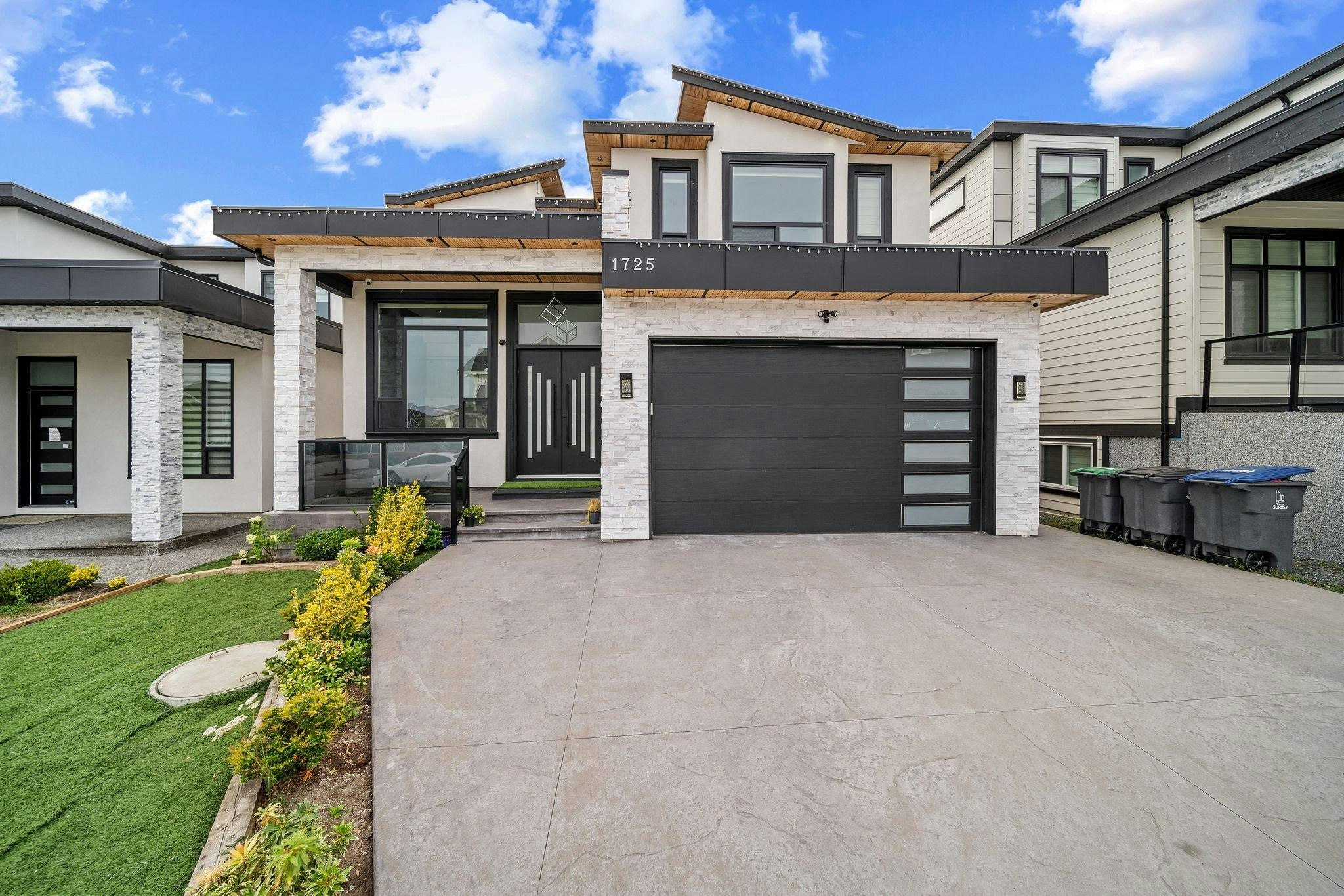 1725 167 Street, Surrey, BC, V3Z 0T3