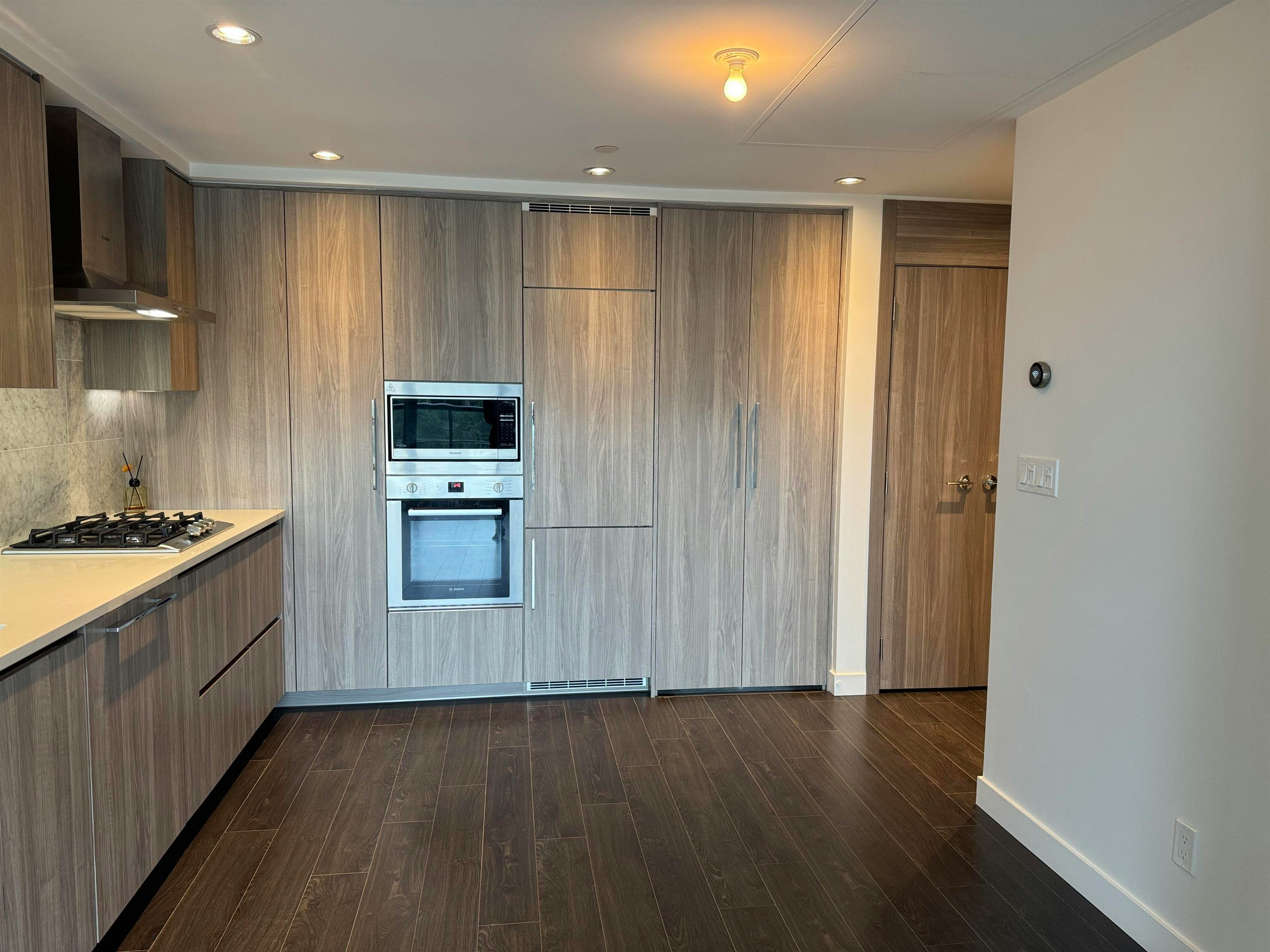 407-4720 Lougheed Highway, Burnaby, BC, V5C 0M8 - 3