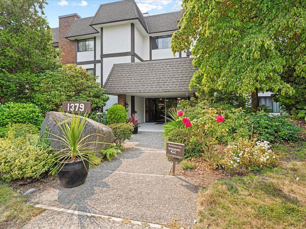 201-1379 Merklin Street, Surrey, BC, V4B 4C2