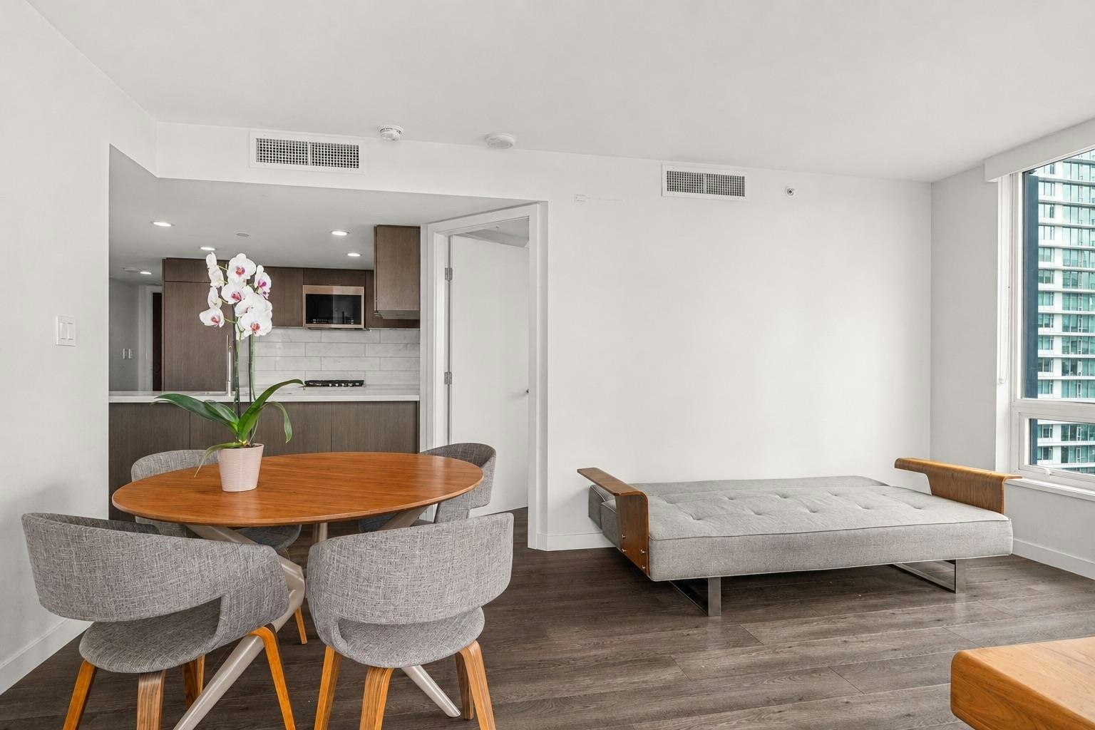 1408-8189 Cambie Street, Vancouver, BC, V6P 0G6 - 5
