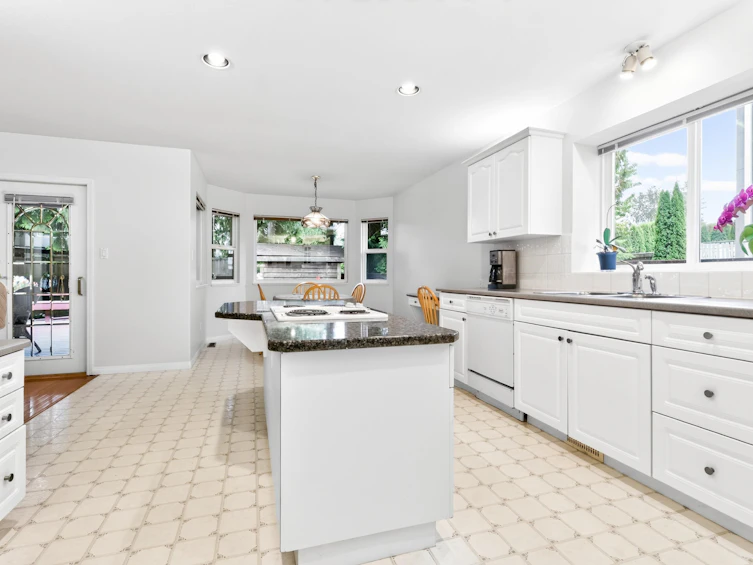 4484 210a Street, Langley, BC, V3A 8M2 - 12