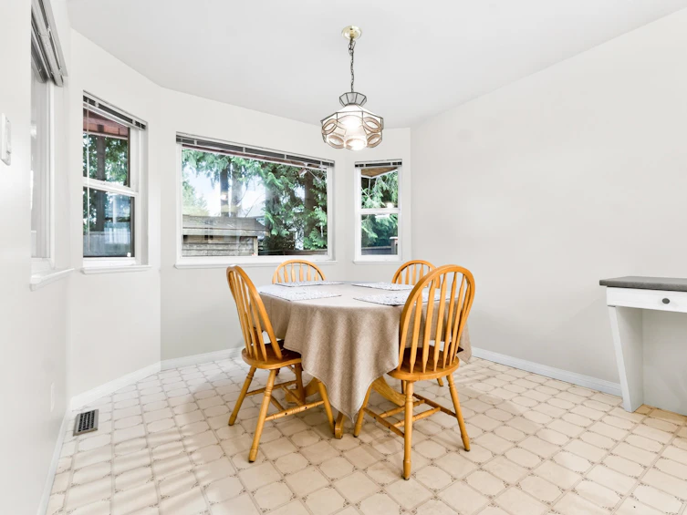 4484 210a Street, Langley, BC, V3A 8M2 - 11