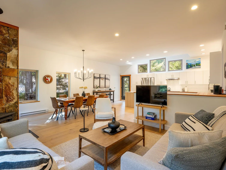 3125 Hawthorne Place, Whistler, BC, V8E 0B8