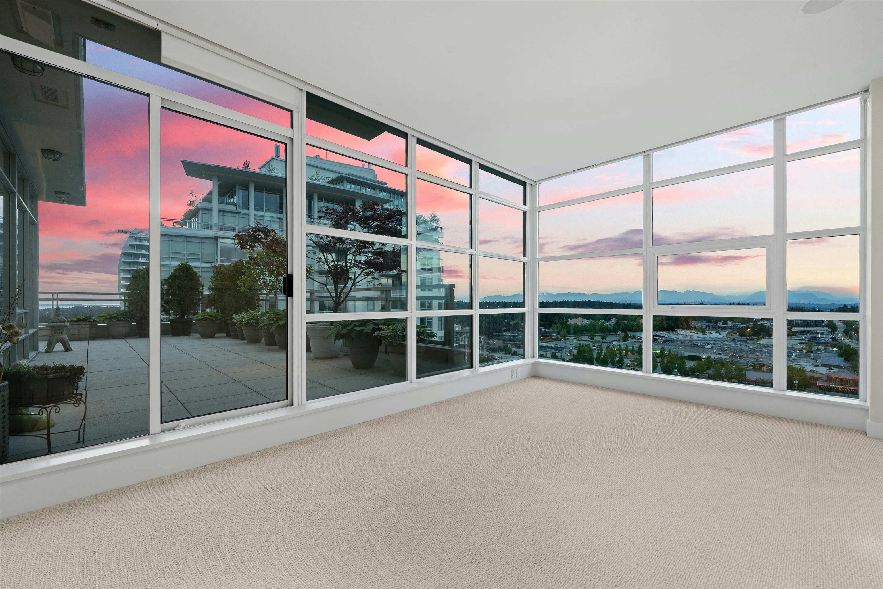 PH2-1473 Johnston Road, Surrey, BC, V4B 0A2 - 25