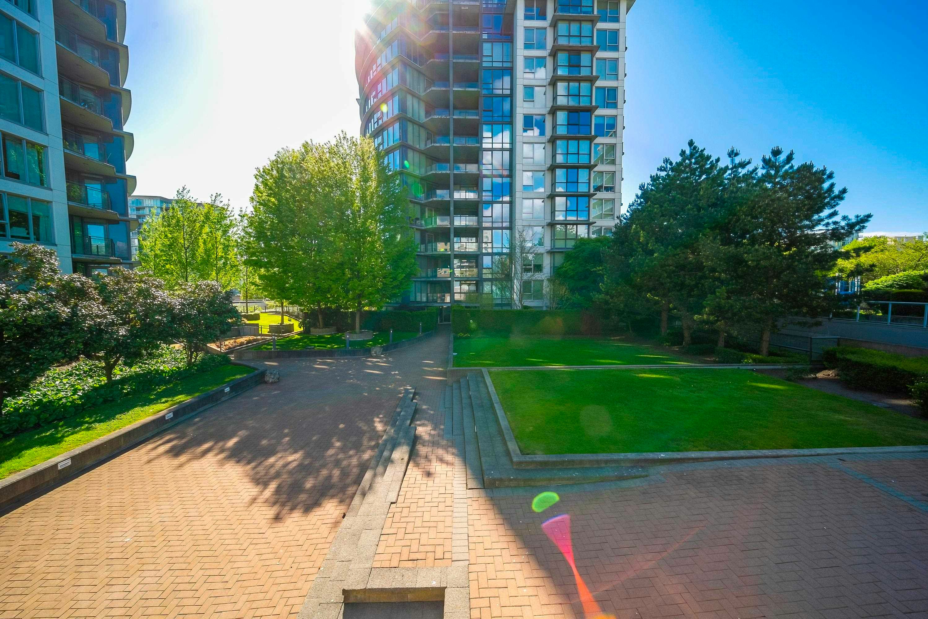 1709-6068 No. 3 Road, Richmond, BC, V6Y 4M7 - 24