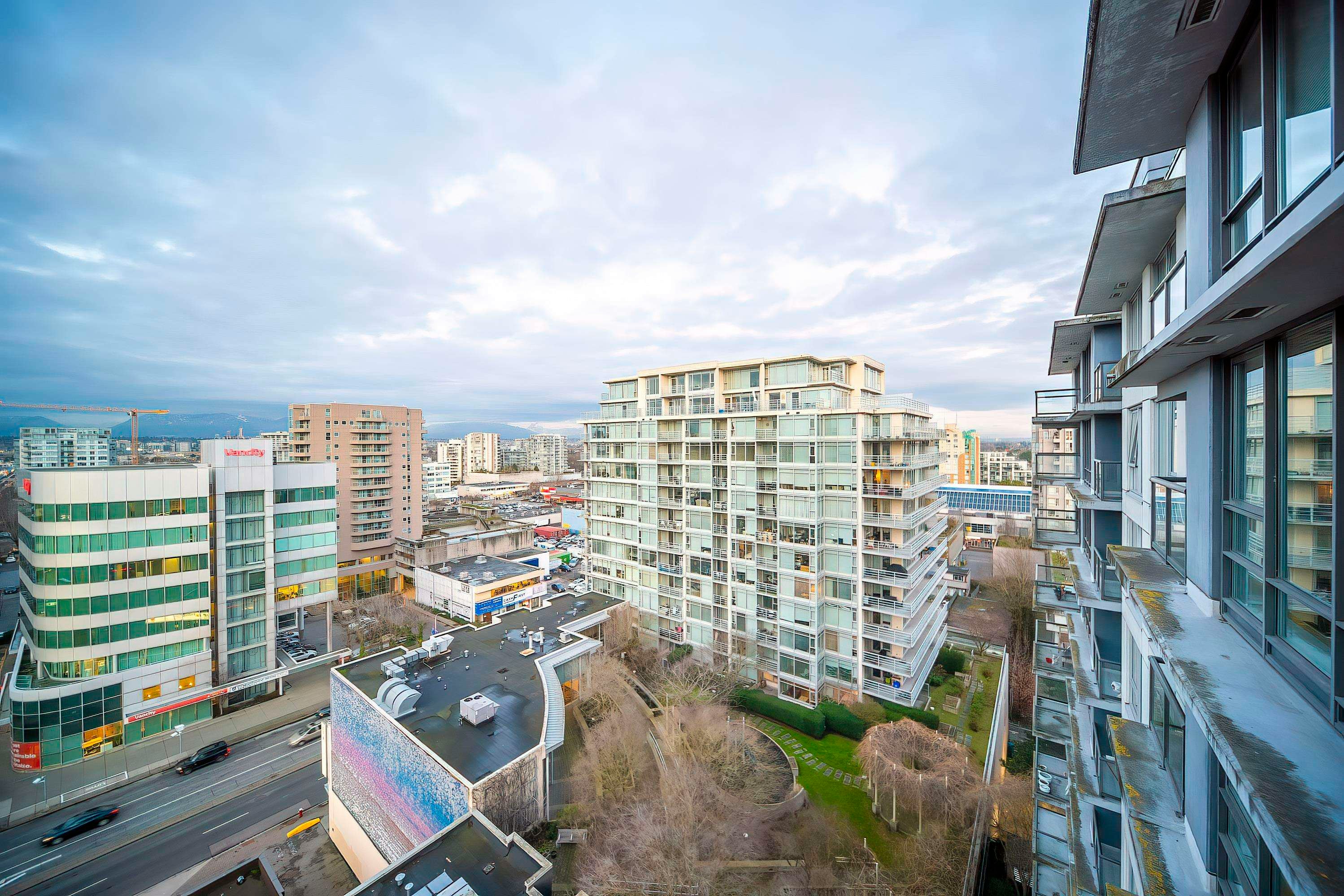 1709-6068 No. 3 Road, Richmond, BC, V6Y 4M7 - 28