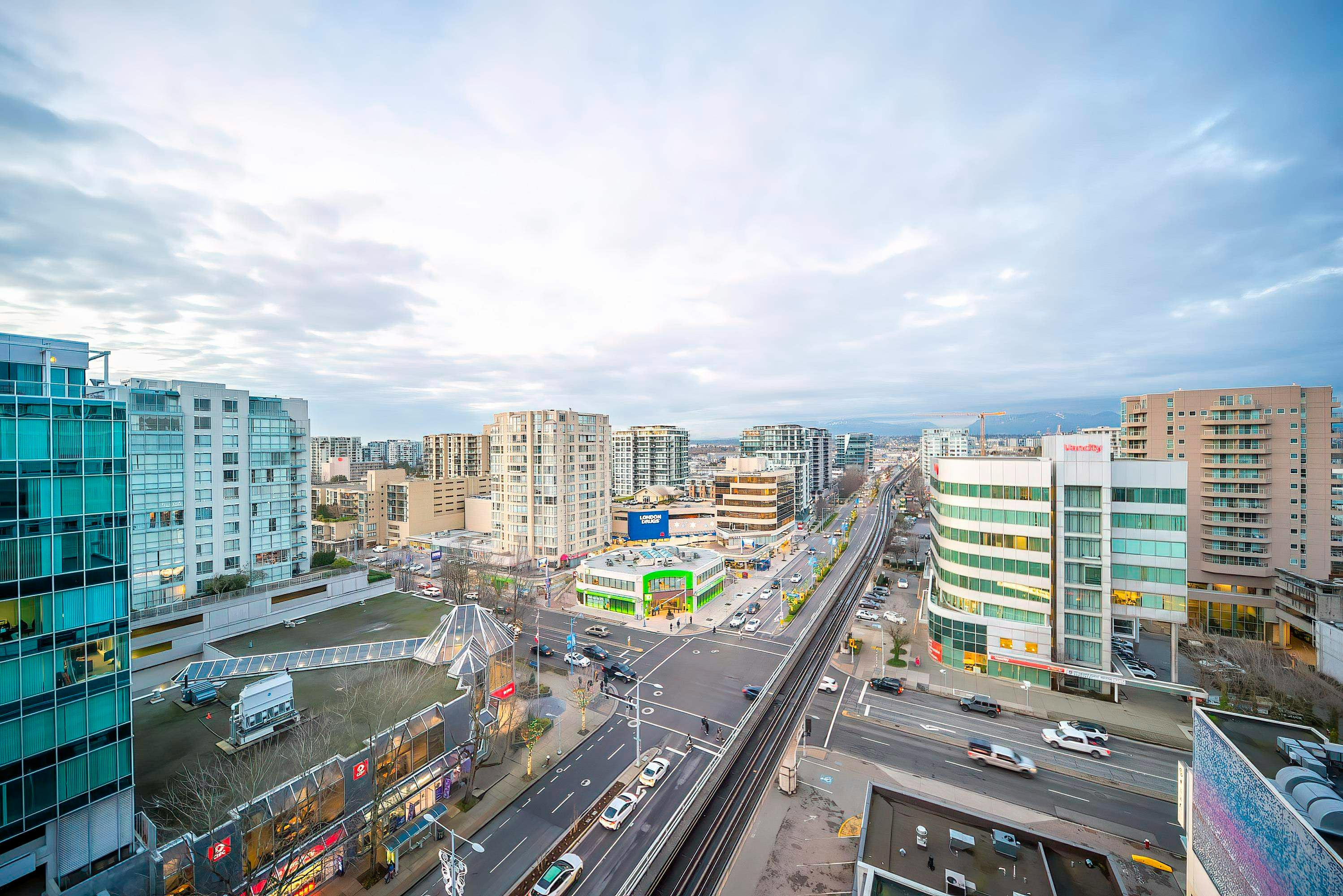 1709-6068 No. 3 Road, Richmond, BC, V6Y 4M7 - 29
