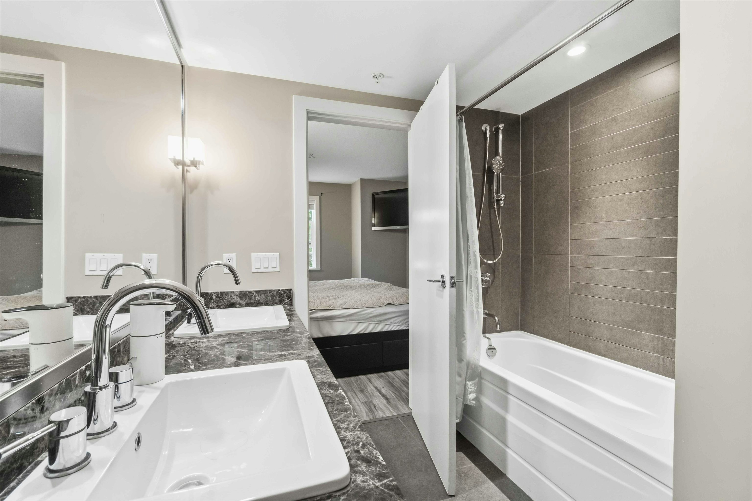 110-5889 Irmin Street, Burnaby, BC, V5J 0C1 - 12