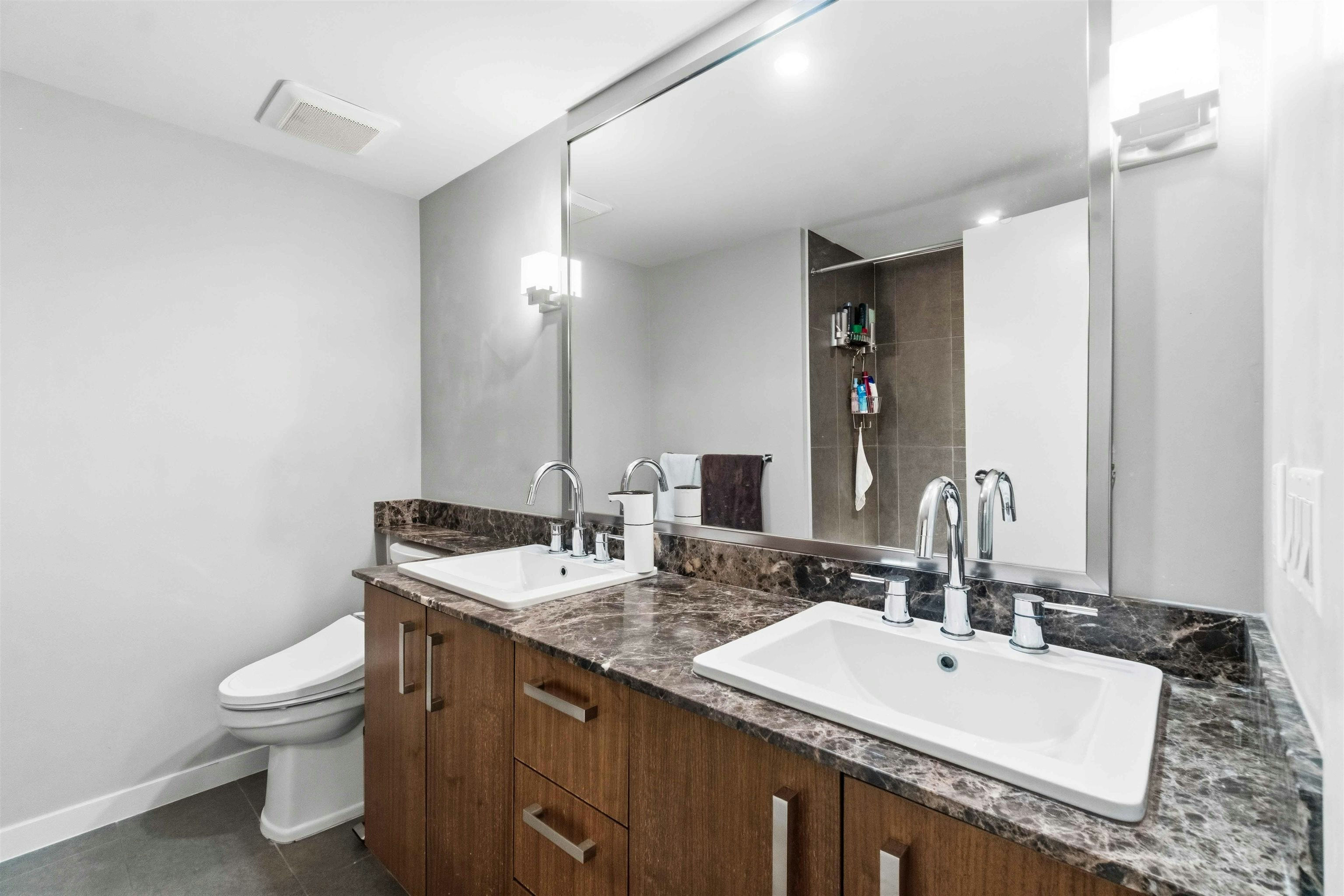 110-5889 Irmin Street, Burnaby, BC, V5J 0C1 - 11