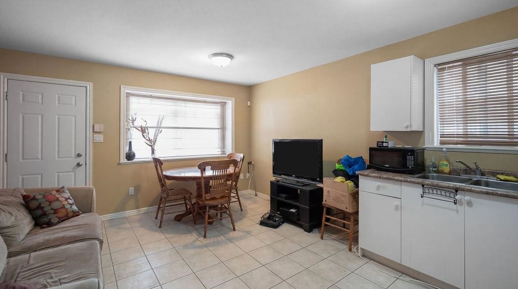 968 E 31st Avenue, Vancouver, BC, V5V 2X4 - 19