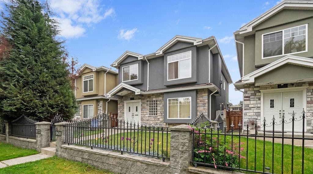 968 E 31st Avenue, Vancouver, BC, V5V 2X4 - 2