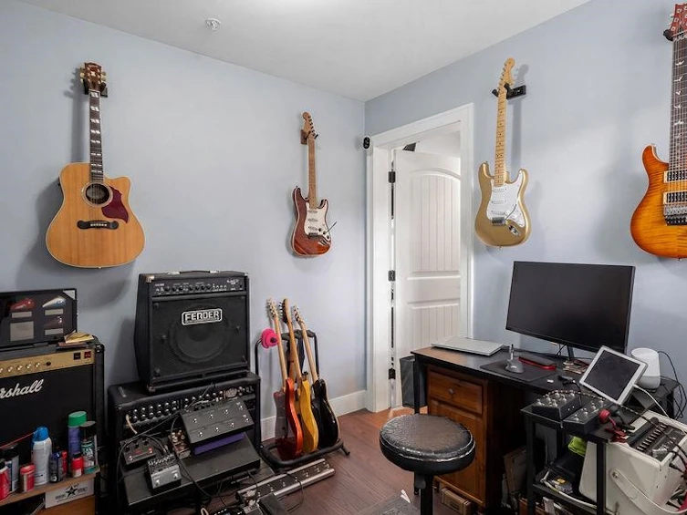968 E 31st Avenue, Vancouver, BC, V5V 2X4 - 33