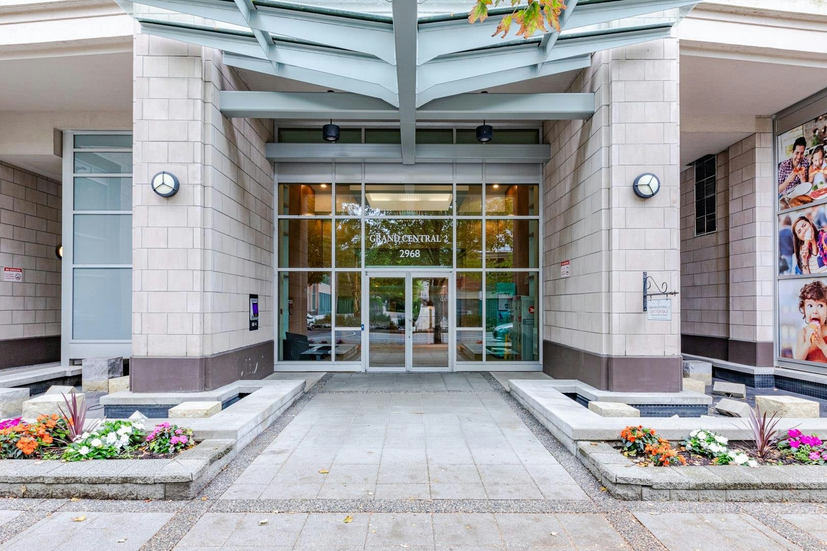 2707-2968 Glen Drive, Coquitlam, BC, V3B 0C4