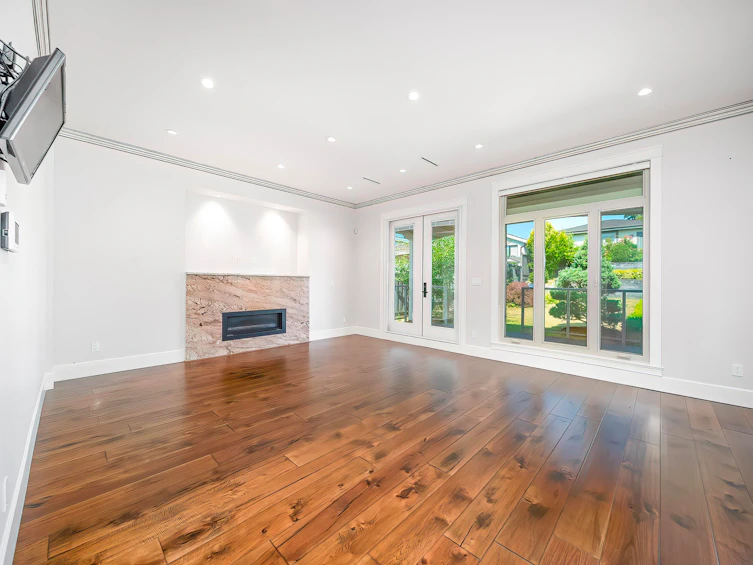 7525 13th Avenue, Burnaby, BC, V3N 2E3 - 11