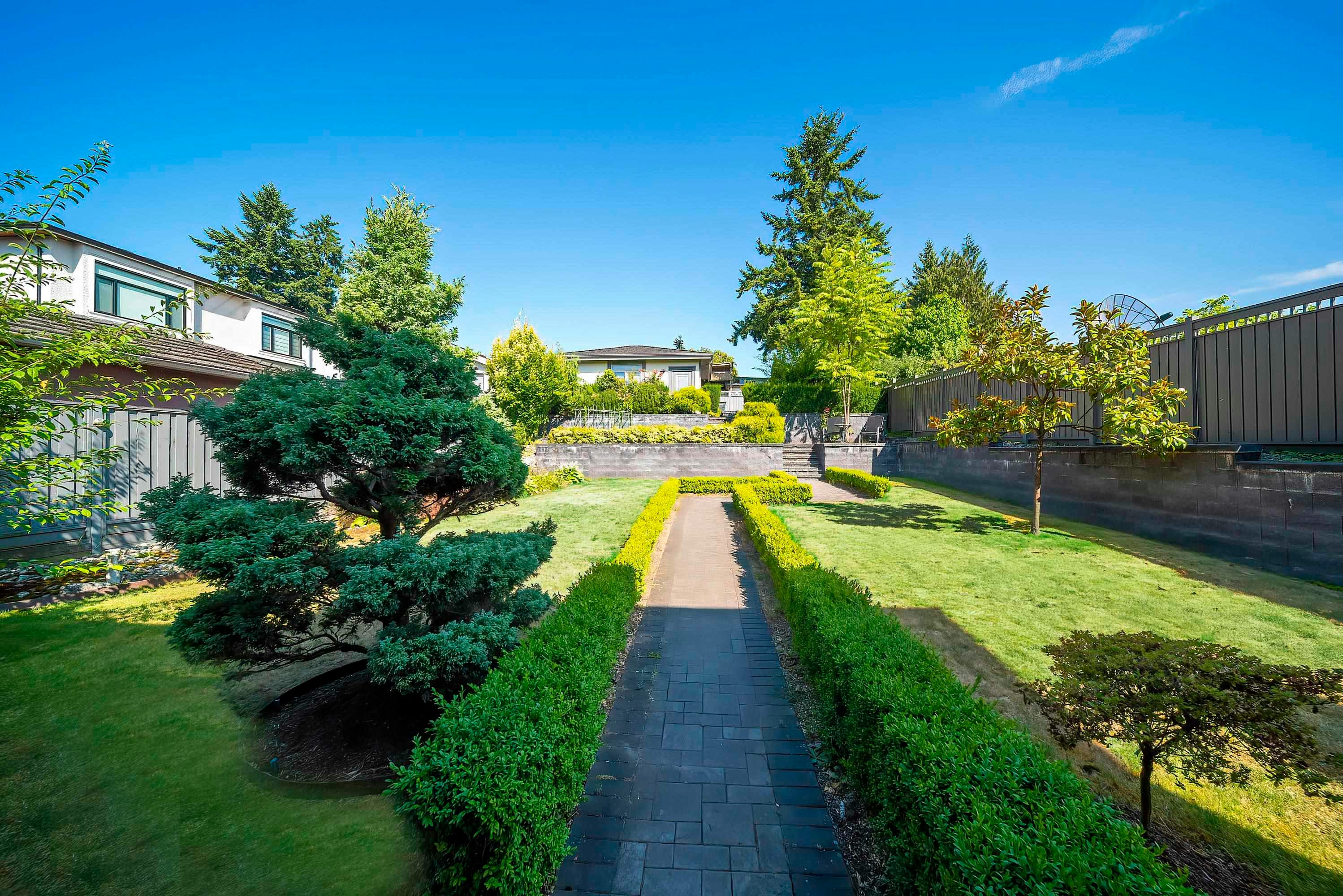 7525 13th Avenue, Burnaby, BC, V3N 2E3 - 34