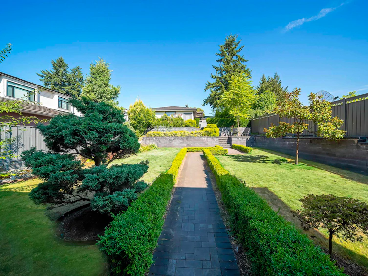 7525 13th Avenue, Burnaby, BC, V3N 2E3 - 34